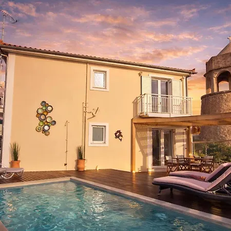 Вилла Casa Campanario - Charming Nature With Pool In A Picturesque Village By Mana Gers