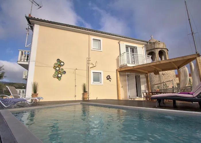 Casa Campanario - Charming Nature With Pool In A Picturesque Village By Mana Gers Vilă *