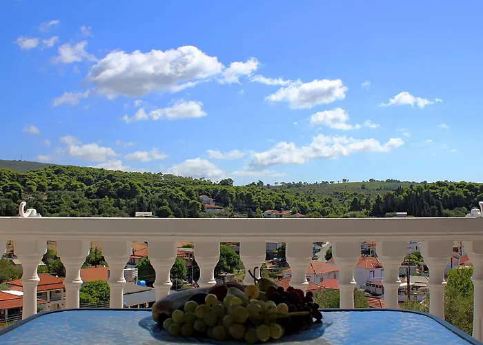 Casa Campanario - Charming Nature With Pool In A Picturesque Village By Mana Gers Вилла Agios Leon