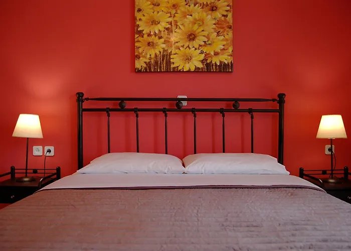 Casa Campanario - Charming Nature With Pool In A Picturesque Village By Mana Gers Вилла Agios Leon