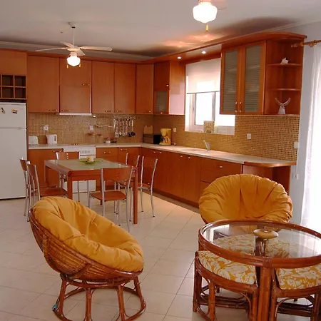 Casa Campanario - Charming Nature With Pool In A Picturesque Village By Mana Gers Villa